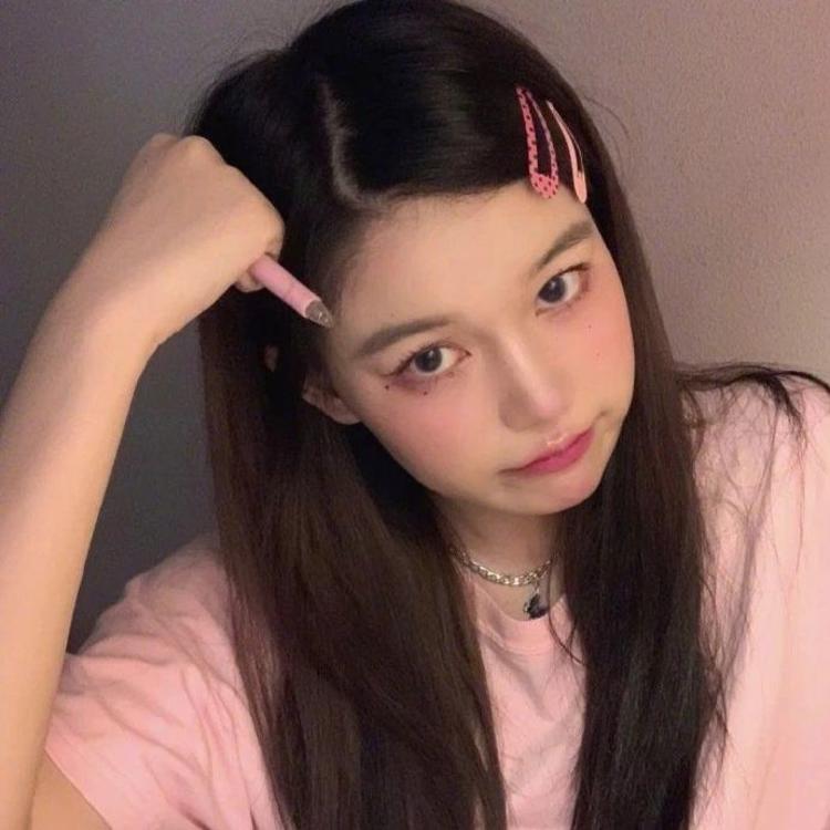 濑田宗次郎（身份：十刃最强、“天剑”、微笑的修罗） - 会员专享内容在线观看 - 平板追剧